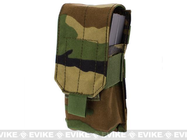 Tactical MOLLE Ready Tactical M4 M16 Magazine Pouch by Phantom Gear (Color: Woodland)