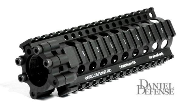 Madbull Daniel Defense Licensed AR15 Lite Rail for M4 Airsoft AEG Rifles (Color: Black / 7)