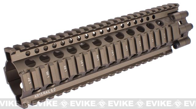 Madbull Daniel Defense Licensed AR15 Lite Rail for M4 Airsoft AEG Rifles (Color: FDE / 9)