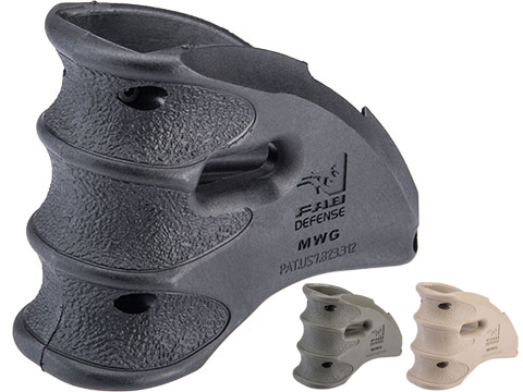 FAB Defense Magazine Well Grip for M4/M16 Rifles 