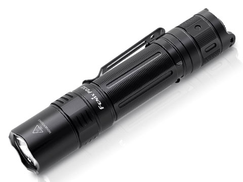 Fenix PD32 V2.0 900 Lumen CREE XP-L LED Flashlight