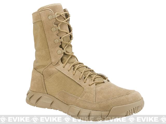 oakley desert boots