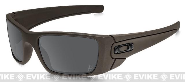 Oakley Fuel Cell Sunglasses (Color: Oakley SI x Daniel Defense Cerakote Brown / Warm Brown)