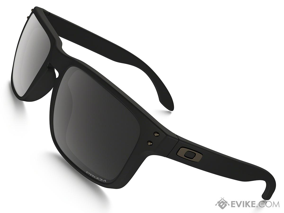 oakley holbrook all black