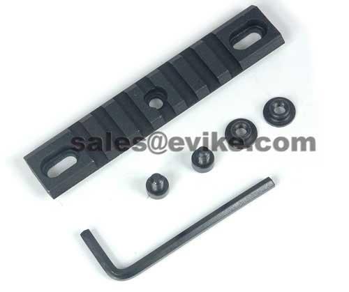 Steel 4 Modular Accessory Handguard Rail / Weaver for M4 / AR / M16 Series Rifles. (one)