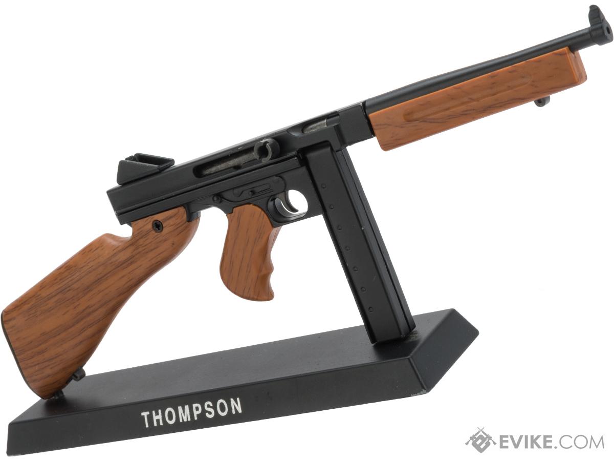 Die-Cast Metal 1:4 Scale Model Gun (Type: Thompson)