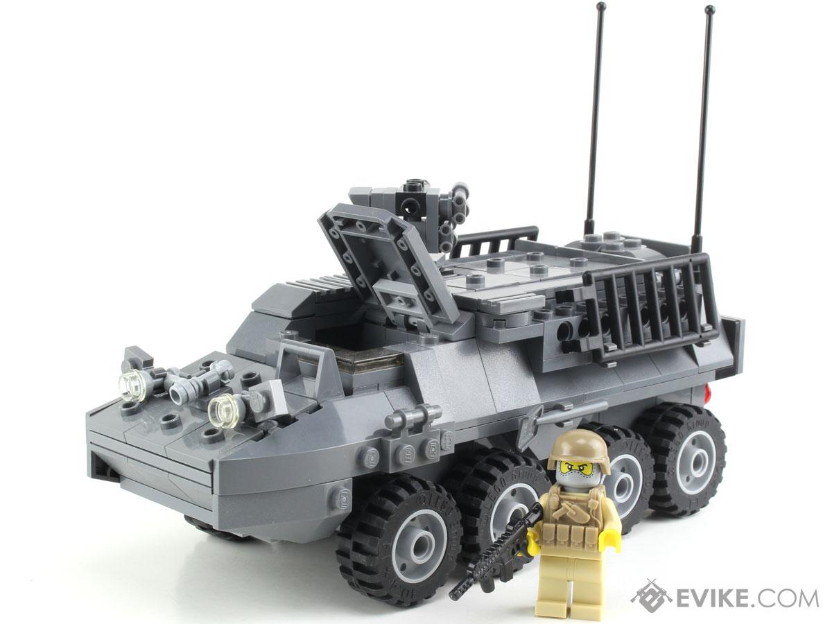 Battle Brick Customs Vehicle Set (Model: Army Stryker Armored Personnel Carrier)
