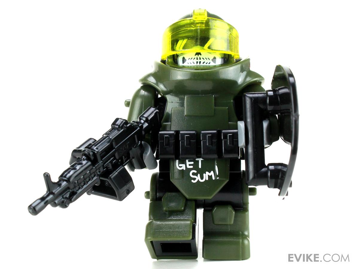 Battle Brick Customs Military Mini-Figure (Model: Juggernaut)