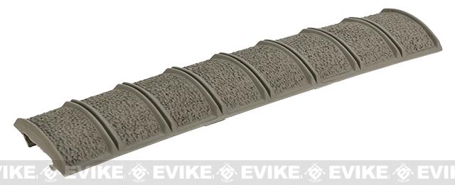 Magpul® XT Rail Panel 1913 Picatinny Low Profile Rail Cover (Color