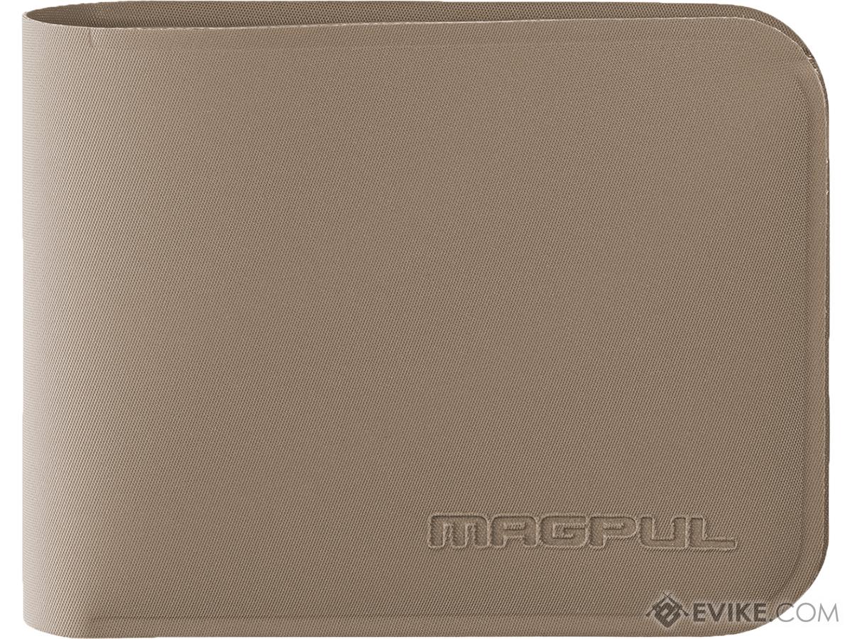 Magpul DAKA Bifold Wallet (Color: Flat Dark Earth)