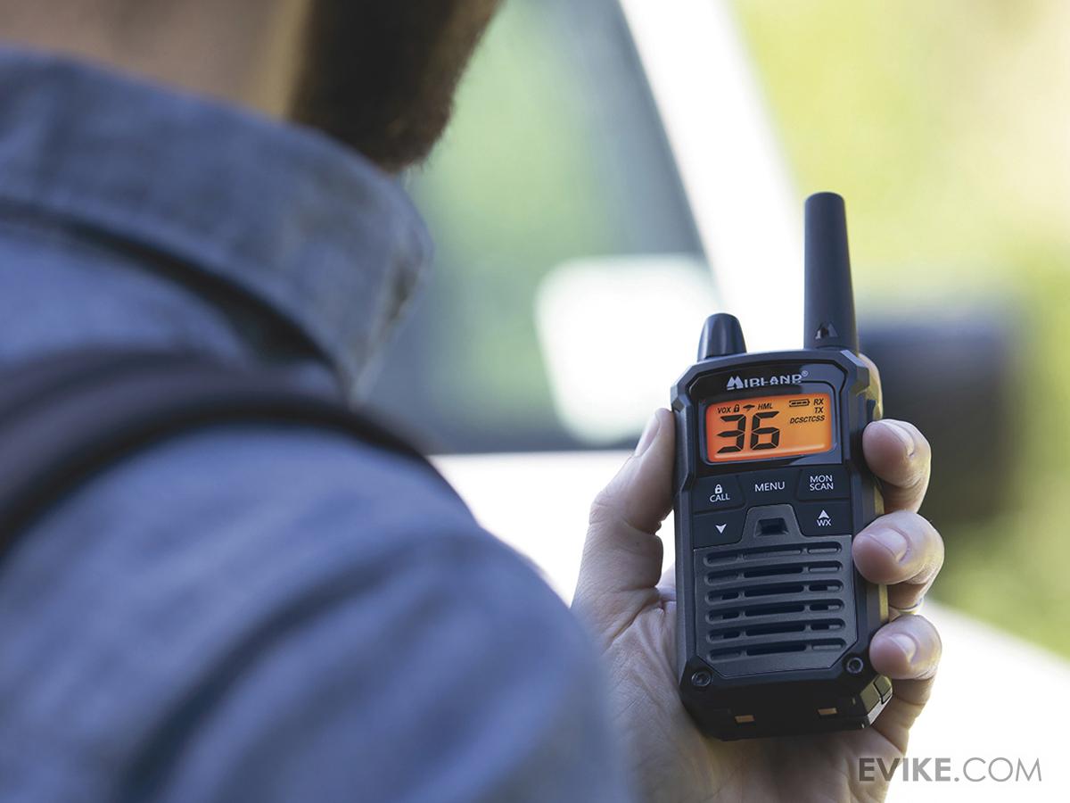 Midland XTALKER T290VP4 GMRS TwoWay Radio, Tactical Gear/Apparel, Radios / Headsets