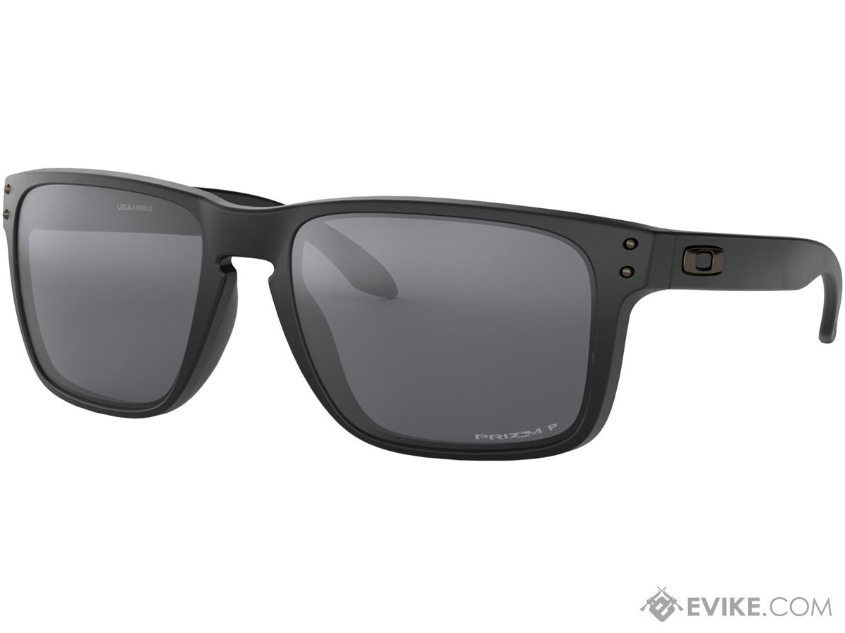 Oakley Holbrook XL Sunglasses (Color: Matte Black / PRIZM Black Polarized Lenses)