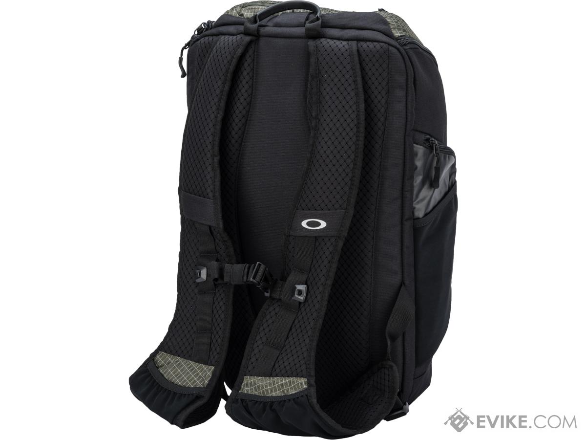 Oakley Link Backpack (Color: Dark Brush), Tactical Gear/Apparel, Bags ...