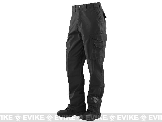 Tiger Mist pocket detail cargo pants in black