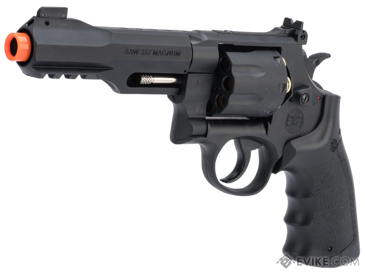 Airsoft revolver - pros and cons