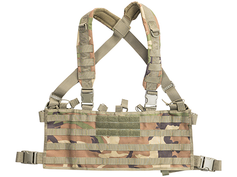 Matrix Tactical Chest Rig w/ Integrated Kangaroo Mag Pouch (Color: M81 Woodland)