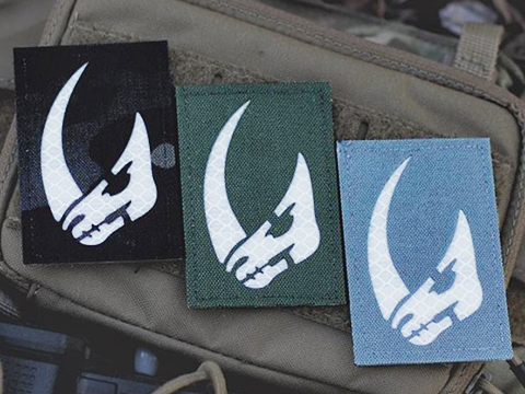 The Overland Portal Mudhorn Patch (Color: OD Green / White Reflective)