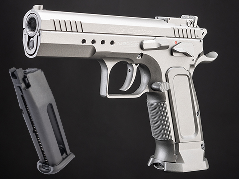 Pistol / Add Magazine