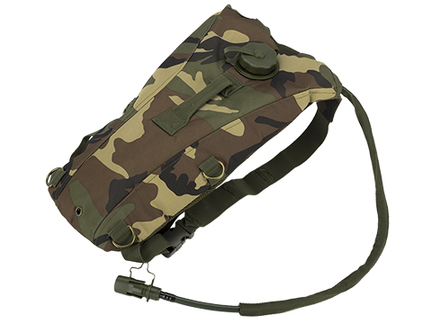 Phantom Gear Low Profile Ultra Light Hydration Pack (Color: Woodland)